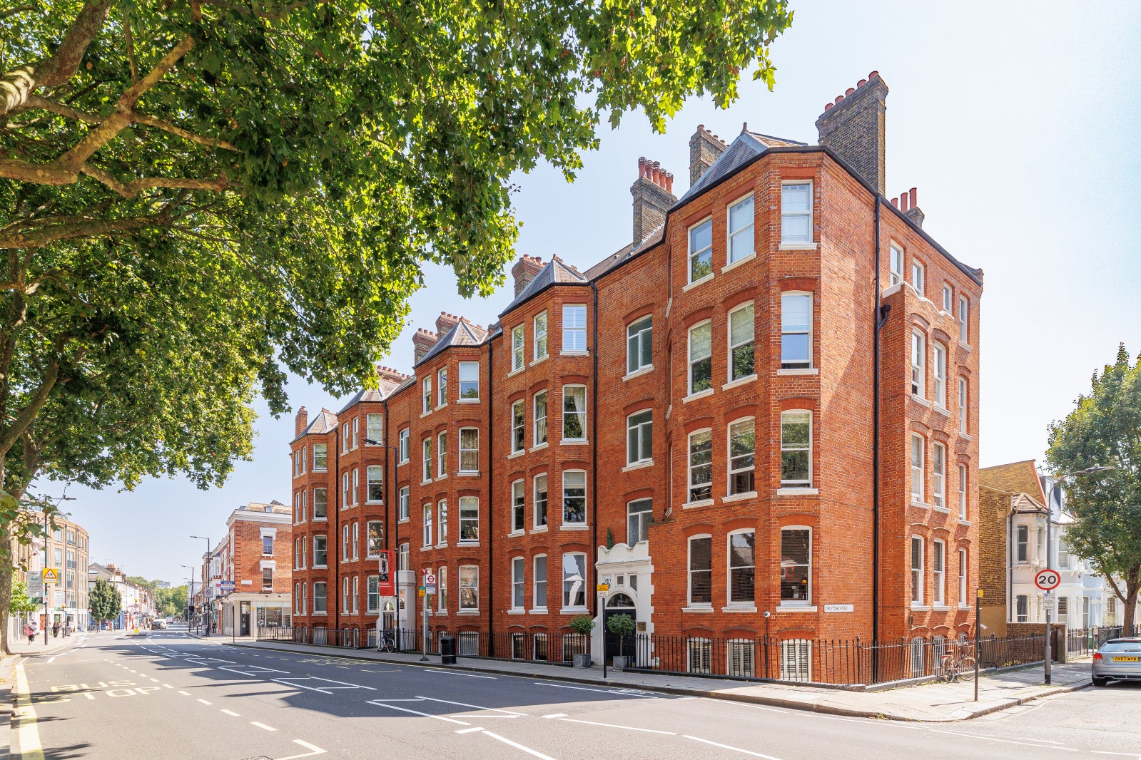 Flat New King's Road in Greater London