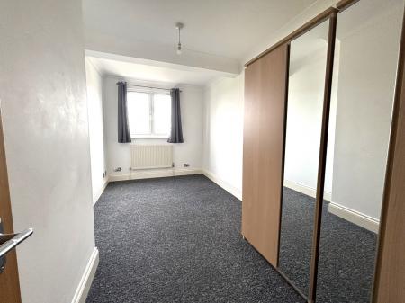 Flat Clarendon Road in Portsmouth