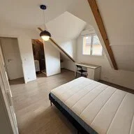 Chambre D 1206 à Cranves-Sales