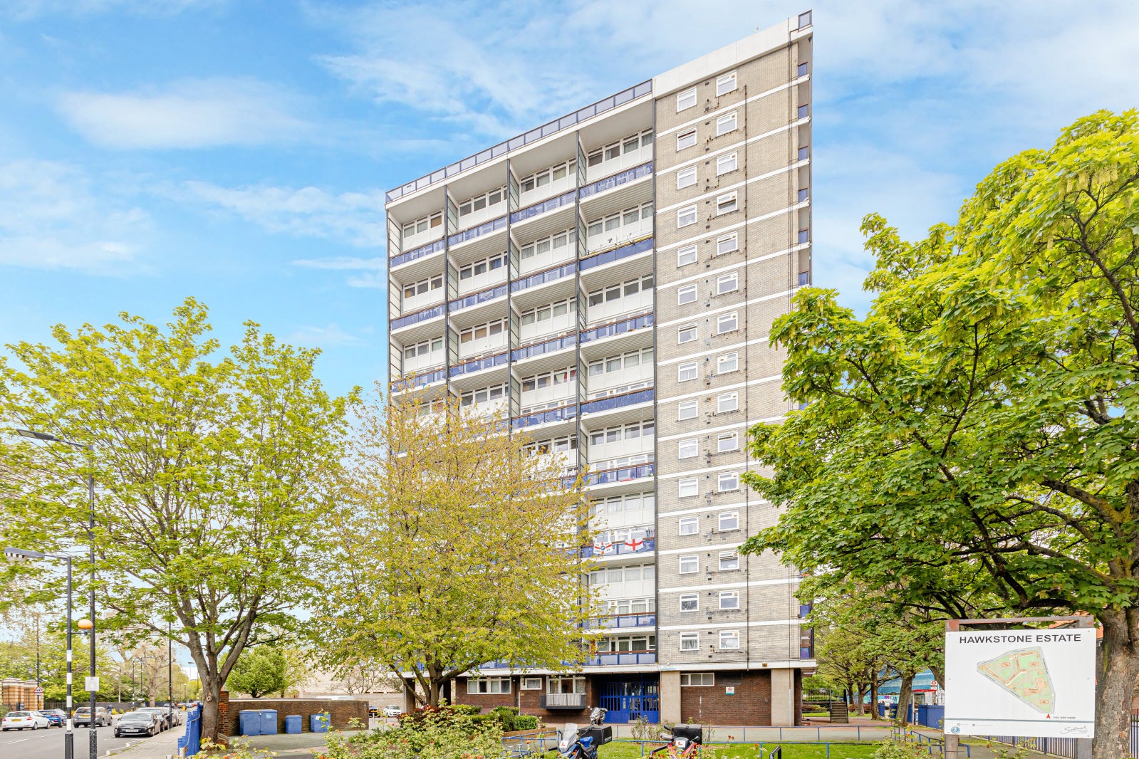 Flat Rotherhithe New Road in Greater London