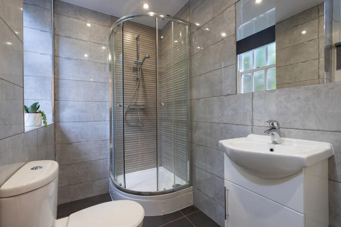 Flat Eskdale Terrace in Newcastle upon Tyne