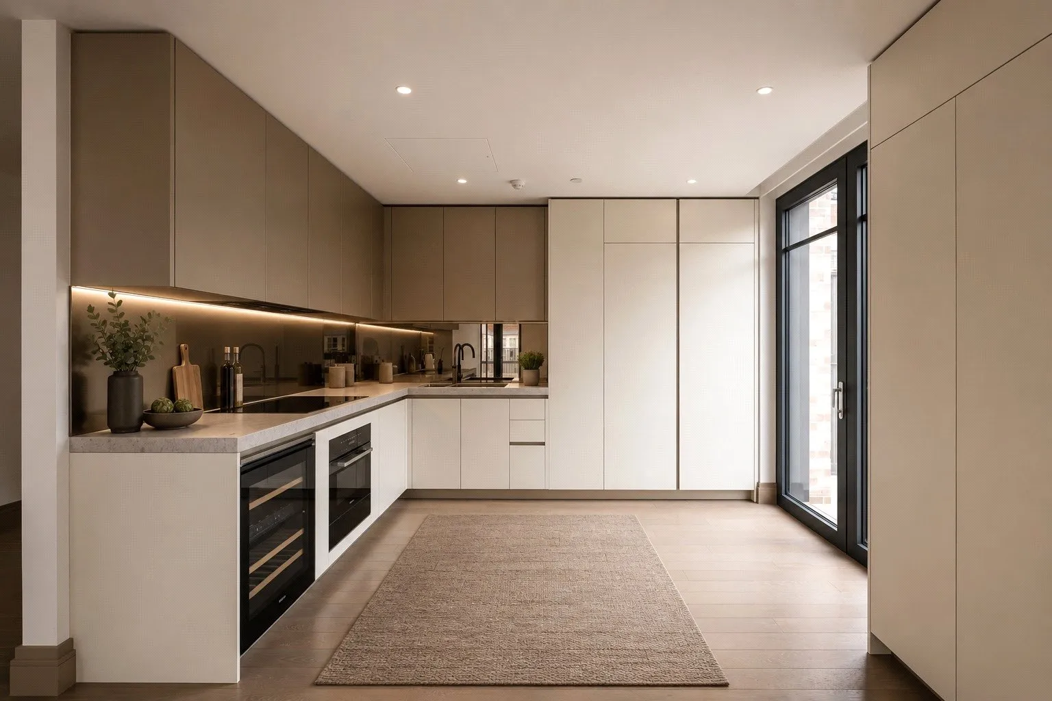 Flat Draycott Avenue in Greater London