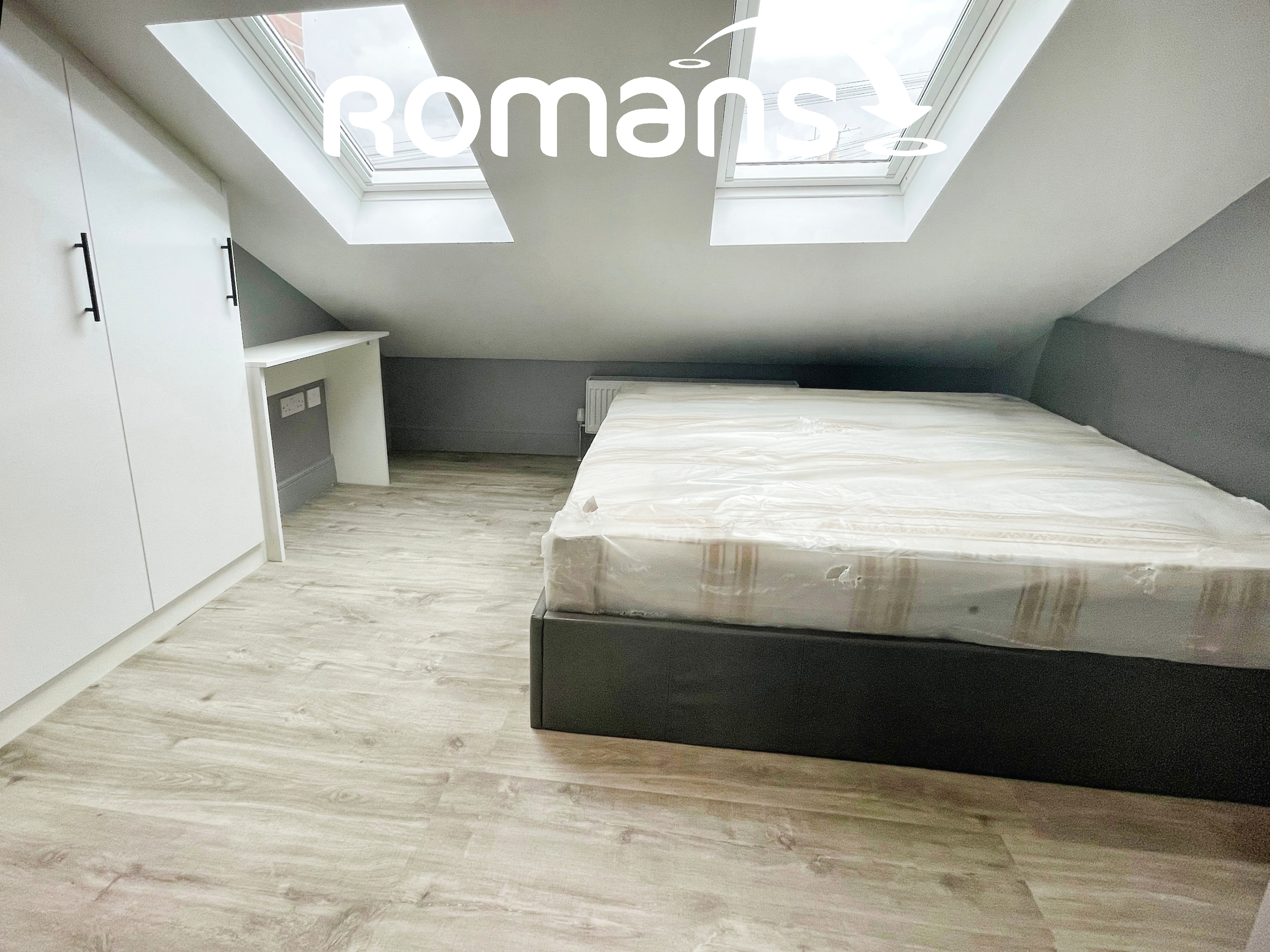 Room Norfolk Road in Reading