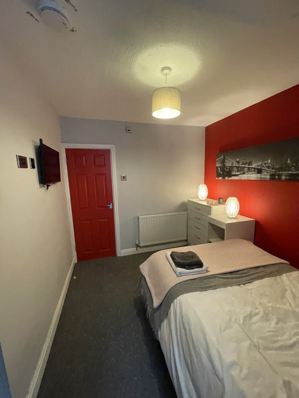 Room Radford Boulevard in Nottingham