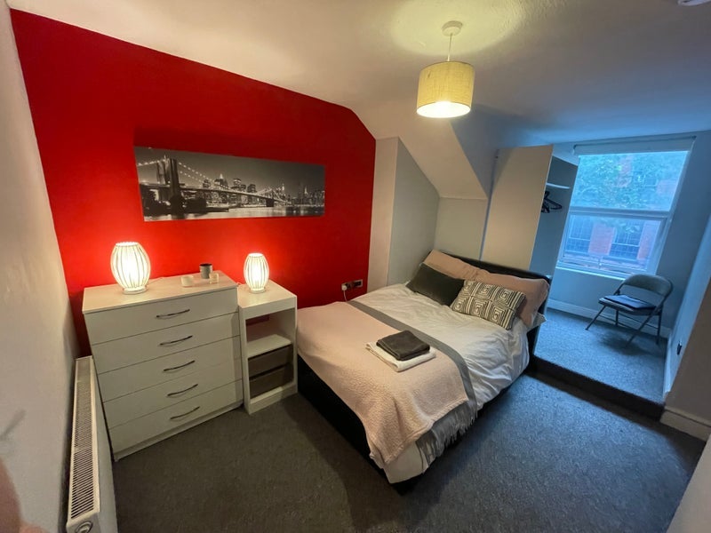 Room Radford Boulevard in Nottingham