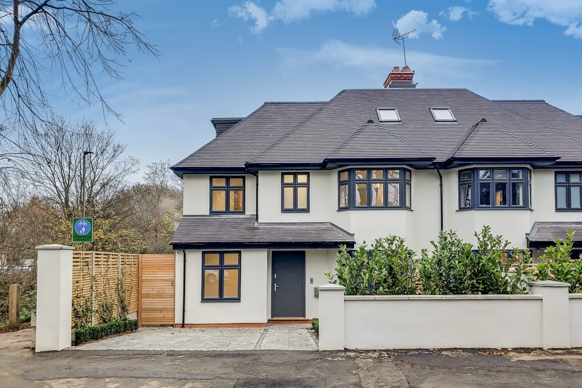 House Bell Lane in Greater London