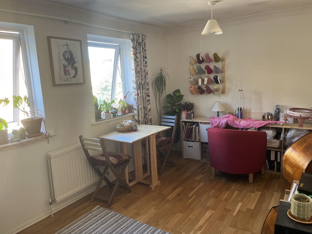 Flat Valmar Road in Greater London