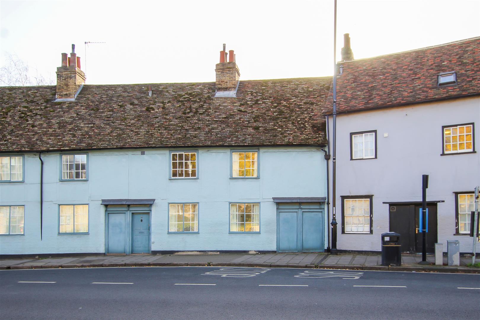 Flat Magdalene Street in Cambridge