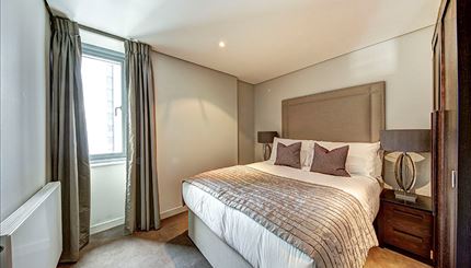 Flat Harbet Road in City of Westminster