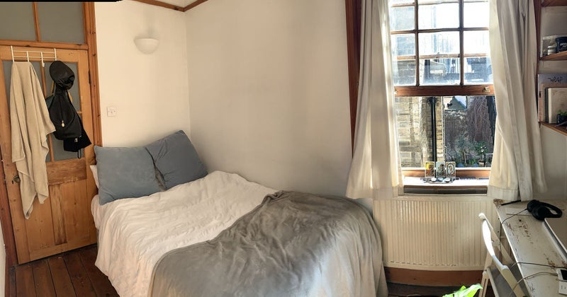 Room Haberdasher Street in Greater London