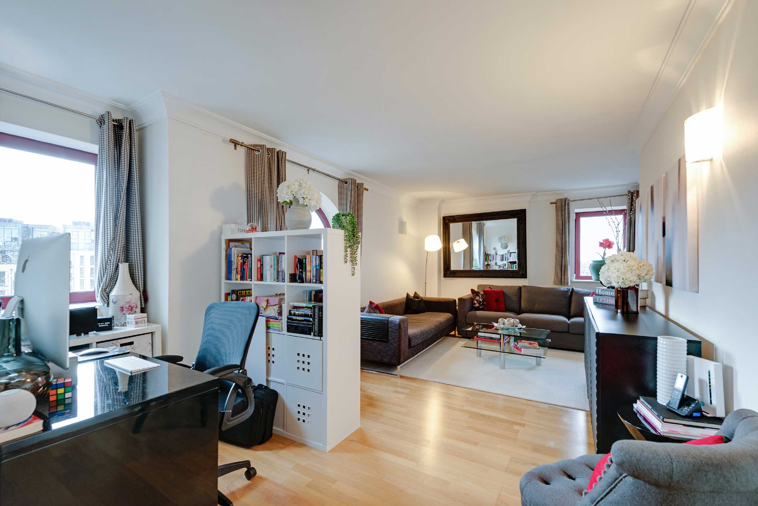 Flat William Morris Way in Greater London