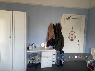Room Hampton Road in Bristol