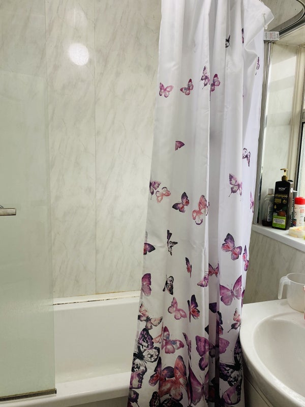 Room Sandford Road in Greater London