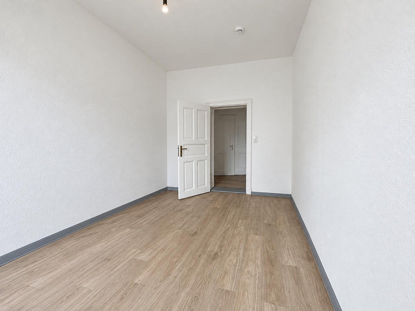 Wohnung Jederitzer Straße in Rathenow
