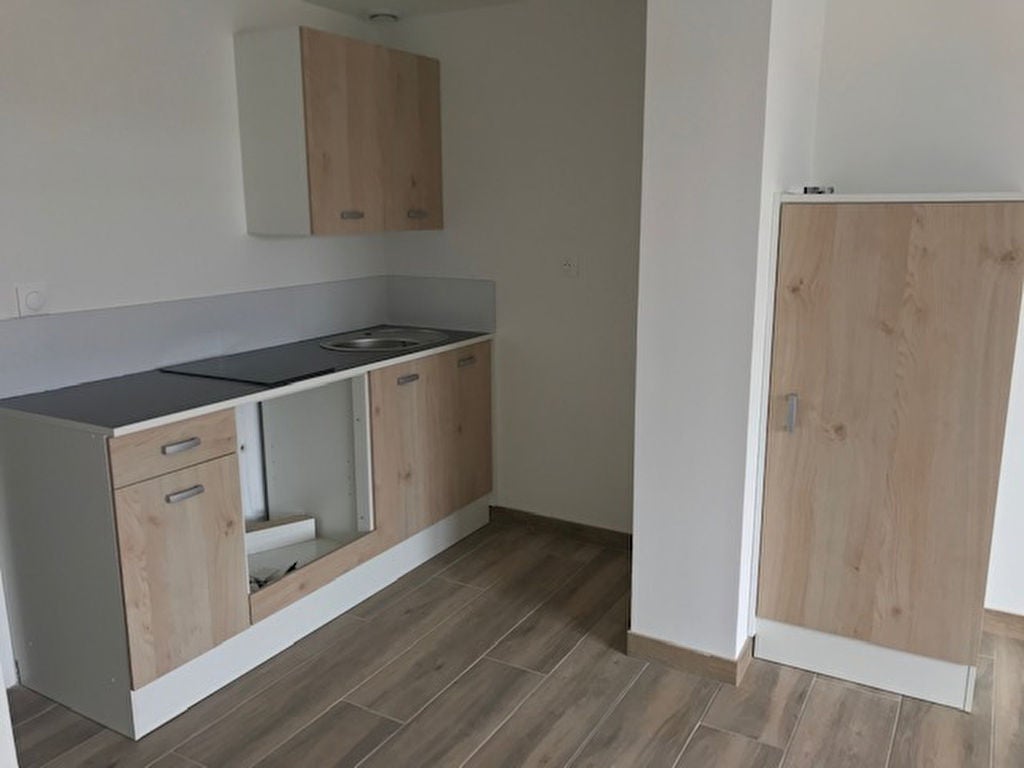 Flat Rue Gustave Jolivet in Lille
