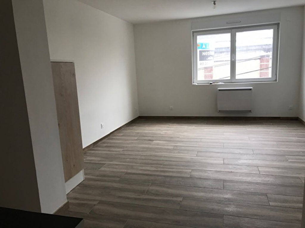 Flat Rue Gustave Jolivet in Lille