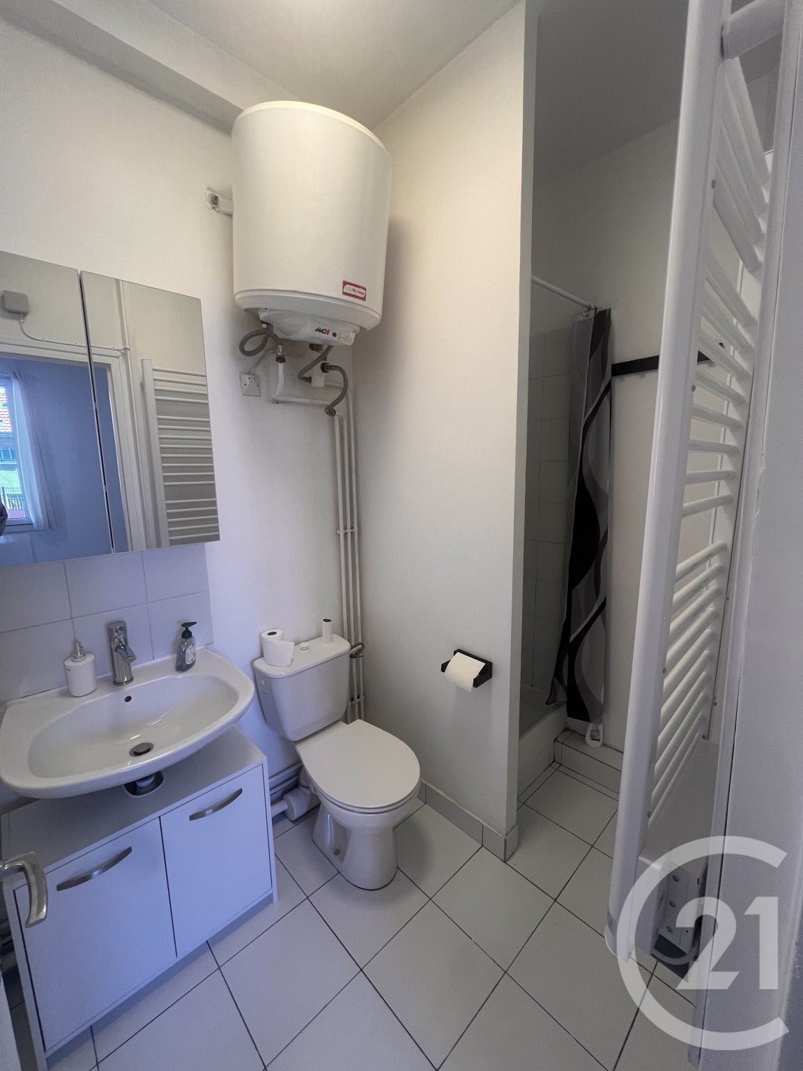 Appartement Rue Pierre et Marie Curie à Le Kremlin-Bicêtre