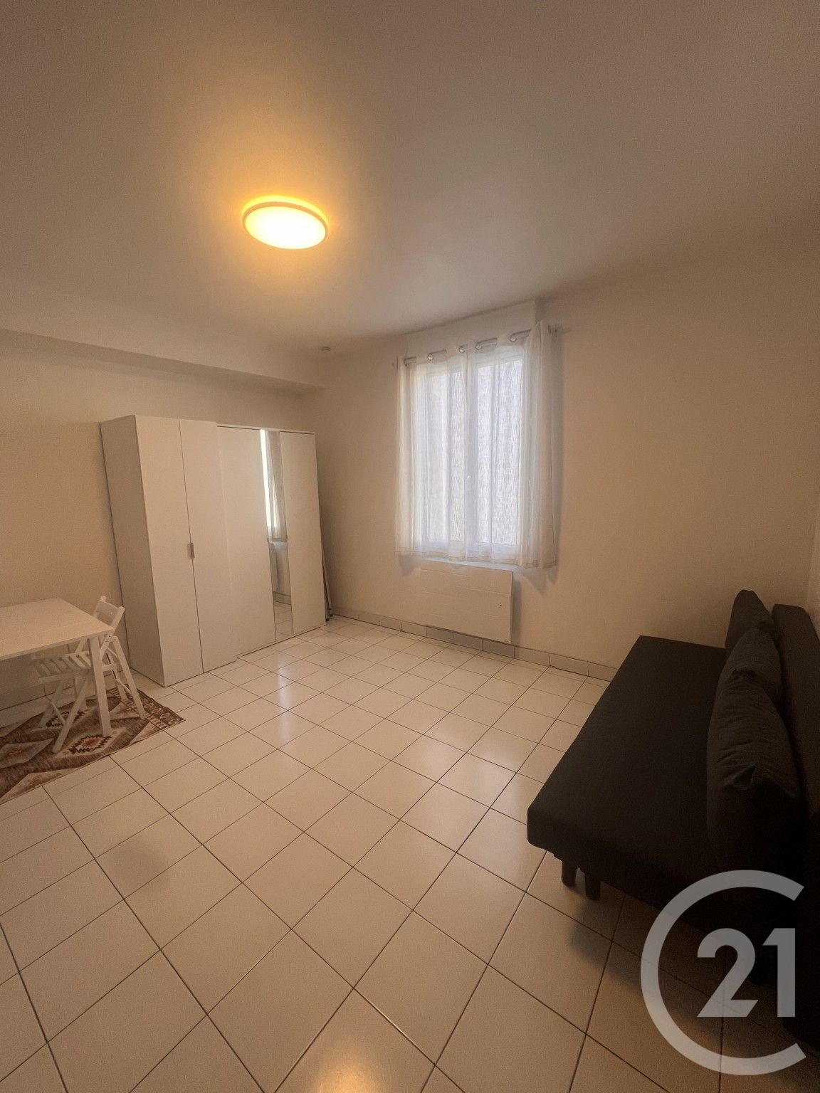 Appartement Rue Pierre et Marie Curie à Le Kremlin-Bicêtre