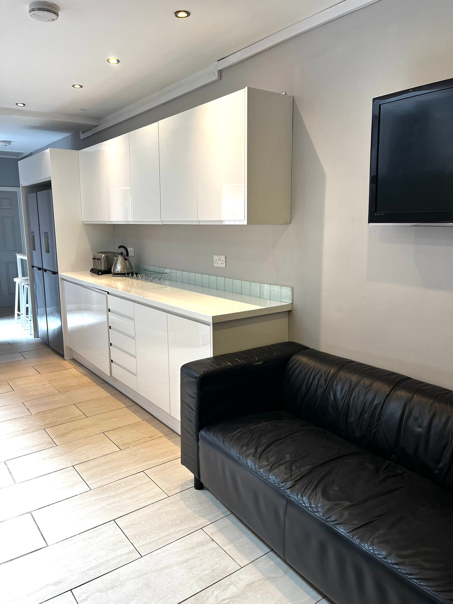 Room Tiverton Road in Birmingham