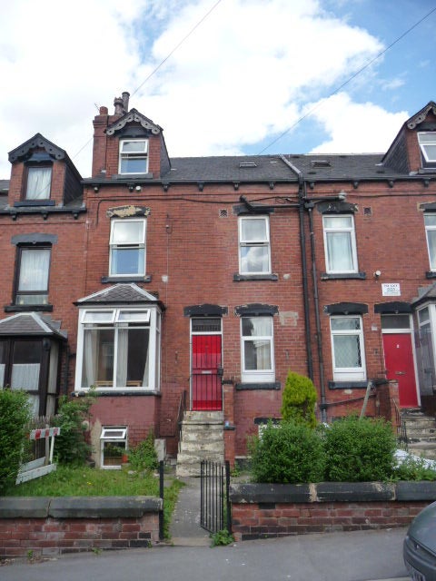 Flat Brudenell Street in Leeds