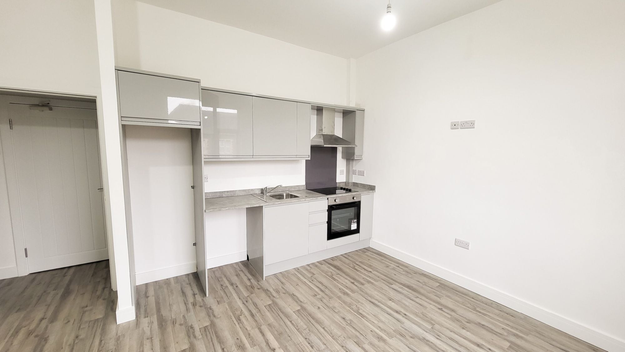 Flat Belmont Avenue in Doncaster