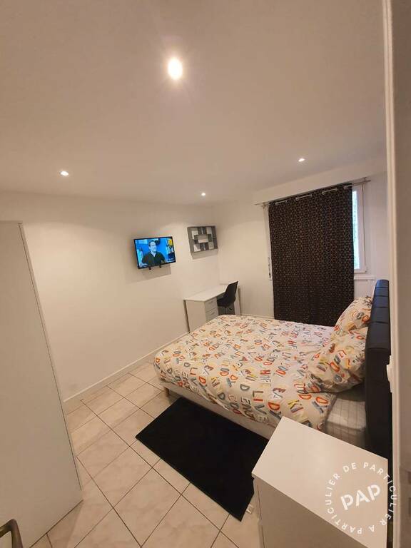 Chambre Rue Père André Jarlan à Évry