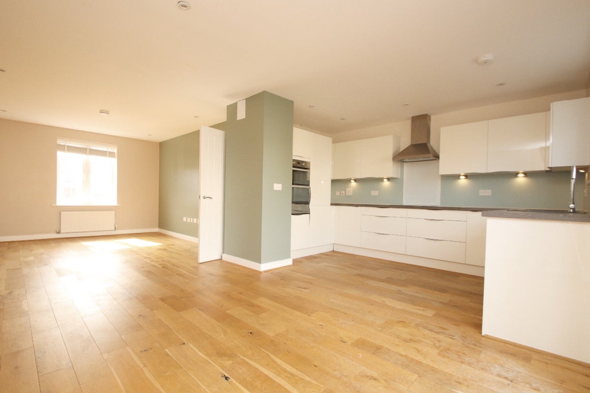 House Golf Road in Deal