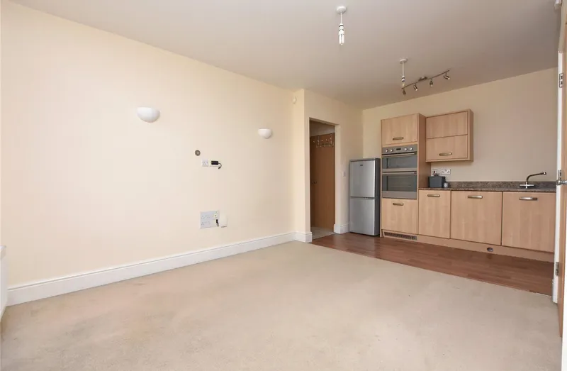 Flat Emmanuel Close in Exeter