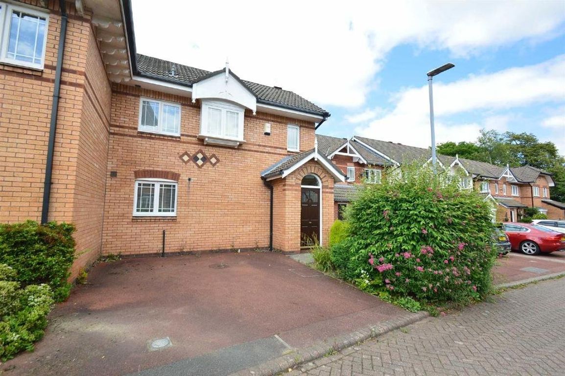 House Tulip Close in Trafford