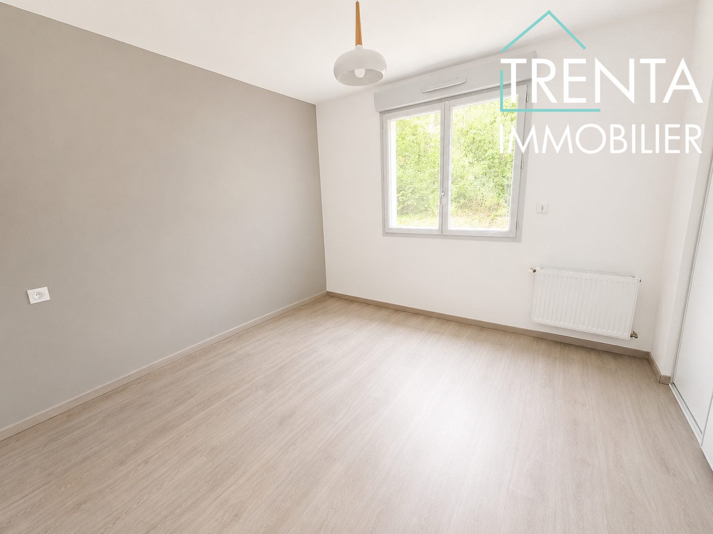 Flat Rue de Charpenousse in Voiron