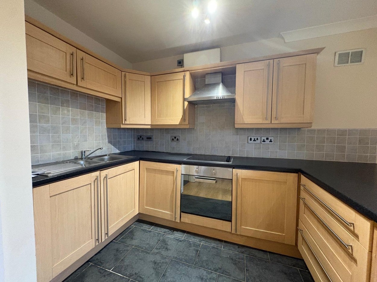 Flat Golborne Road in Ashton-in-Makerfield