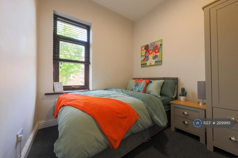 Room Kendal Street in Wigan