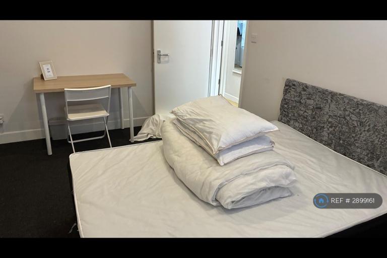 Room Kendal Street in Wigan
