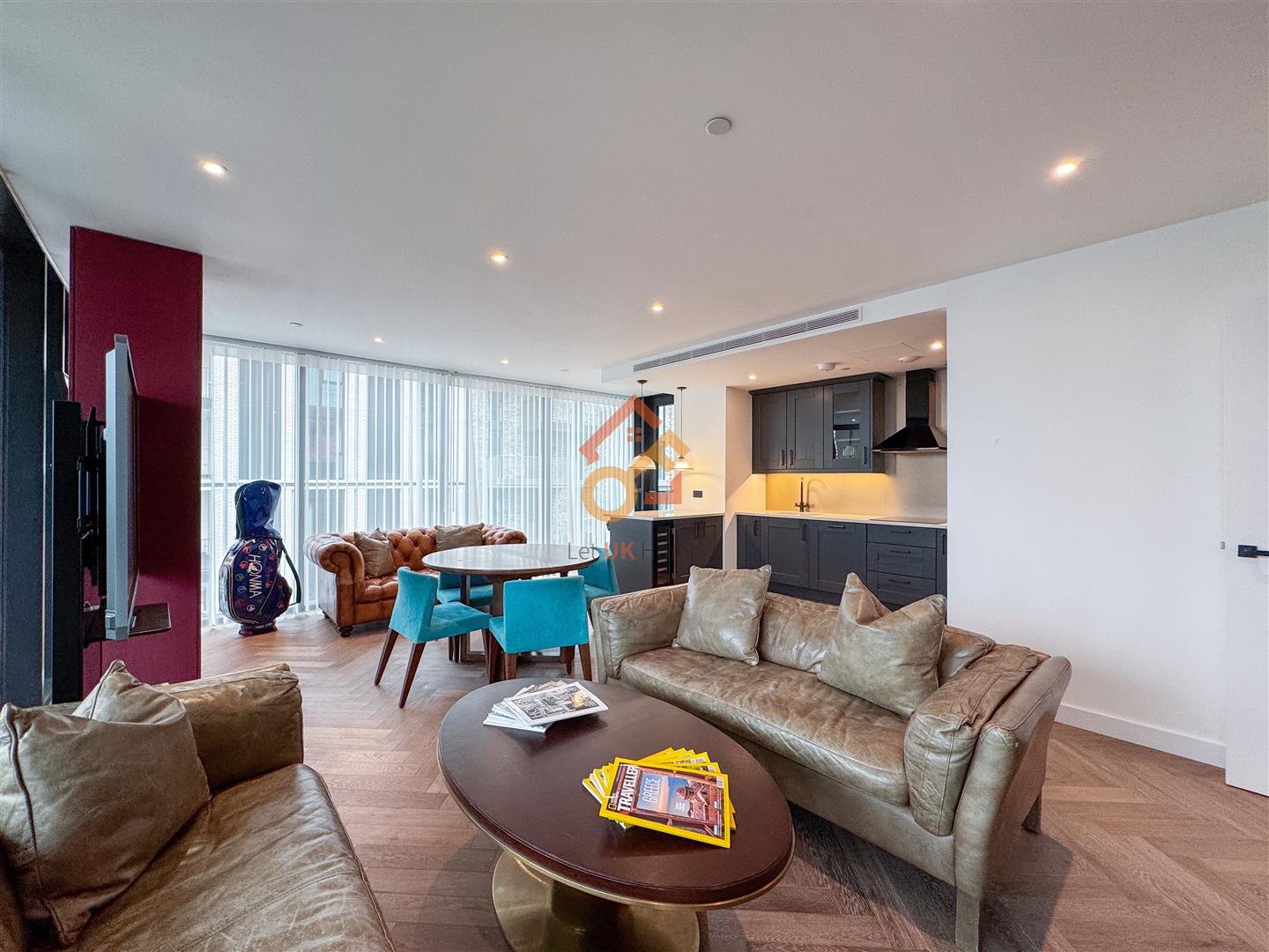 Flat Merino Gardens in Greater London