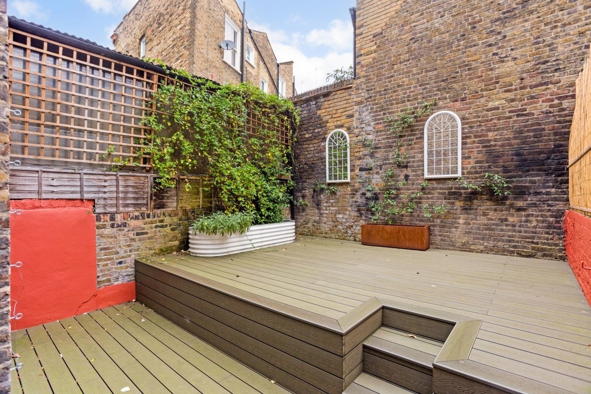Flat Shirland Road in City of Westminster