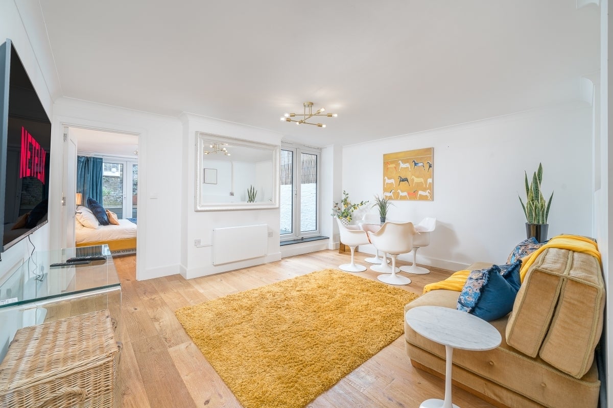 Flat Shirland Road in City of Westminster