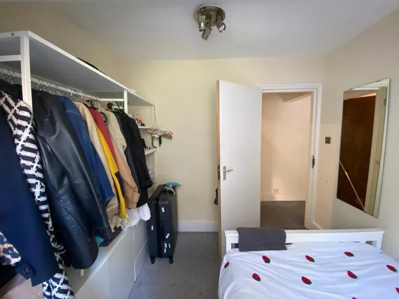 Room Queen's Road in Epping Forest