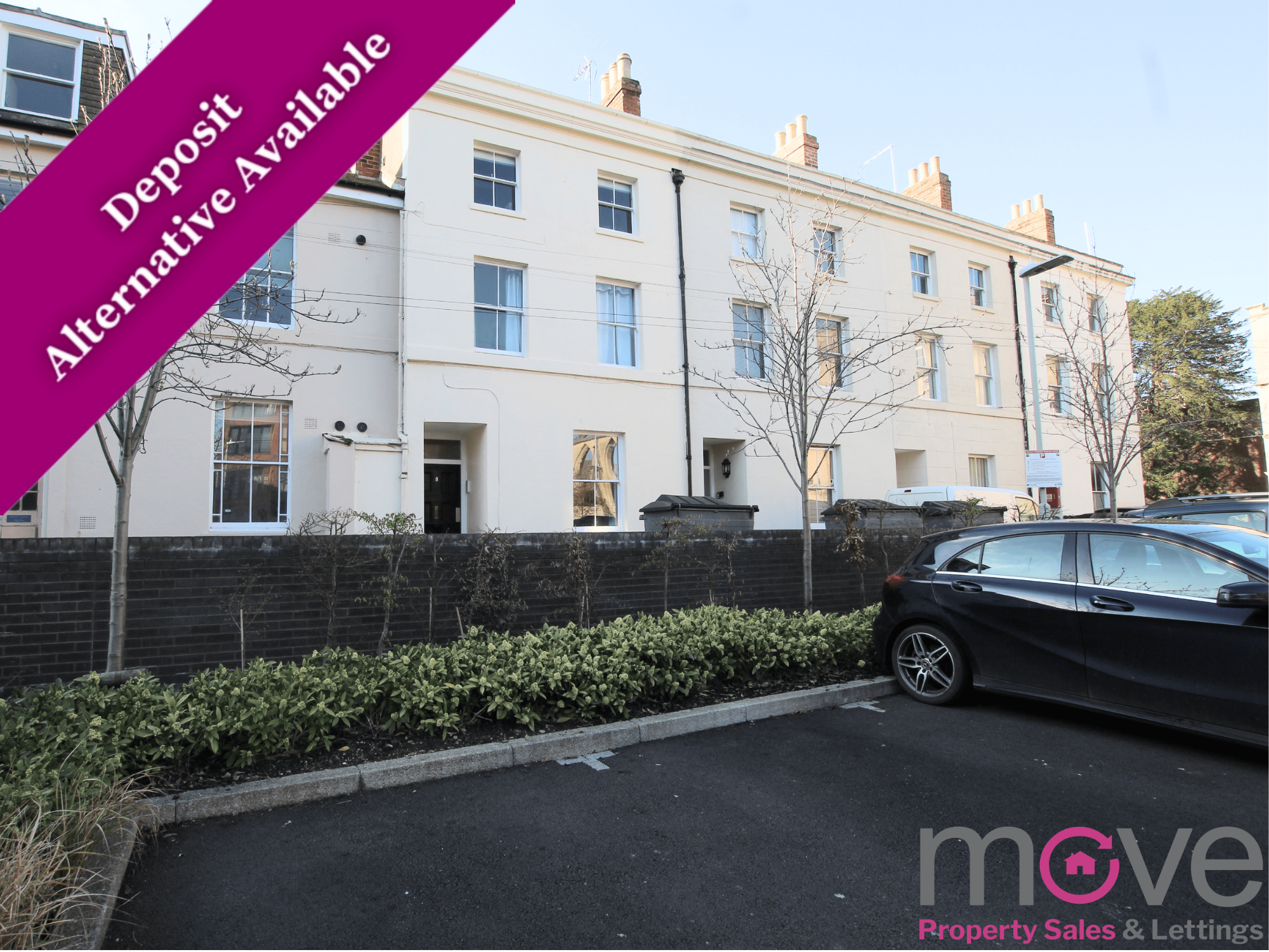 Flat Priory Place in Gloucester