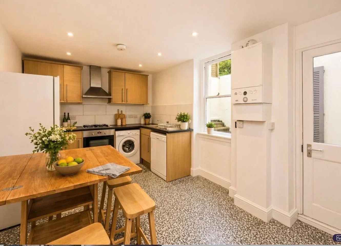 Flat Brunswick Road in Hove
