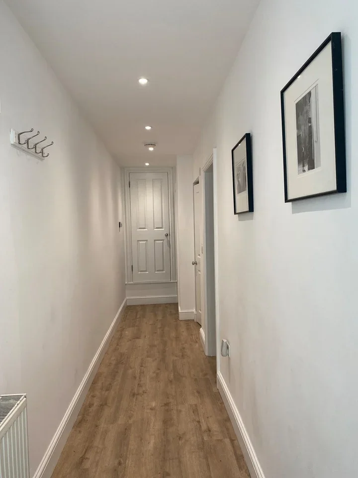 Flat Brunswick Road in Hove