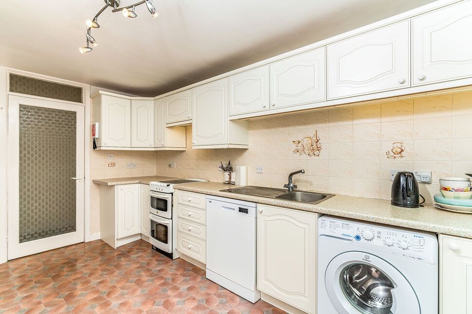 Flat Winn Road in Southampton