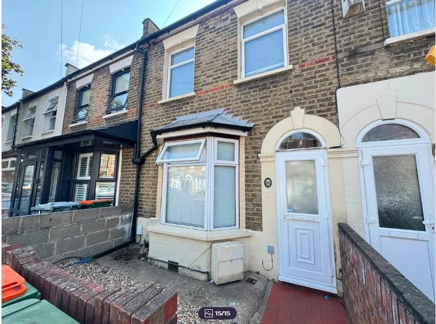 House Jedburgh Road in Greater London