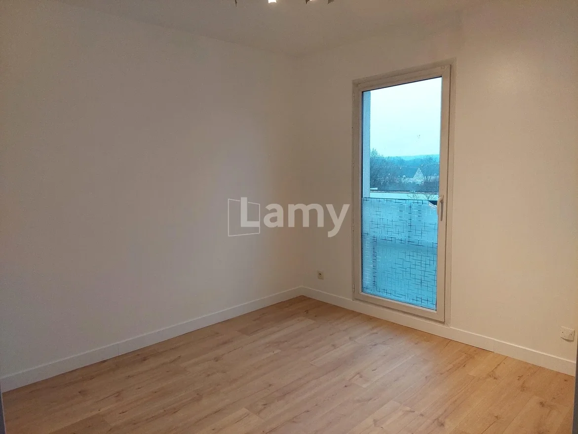 Appartement Boulevard de l'Évasion à Cergy