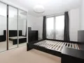 Flat Needleman Street in Greater London