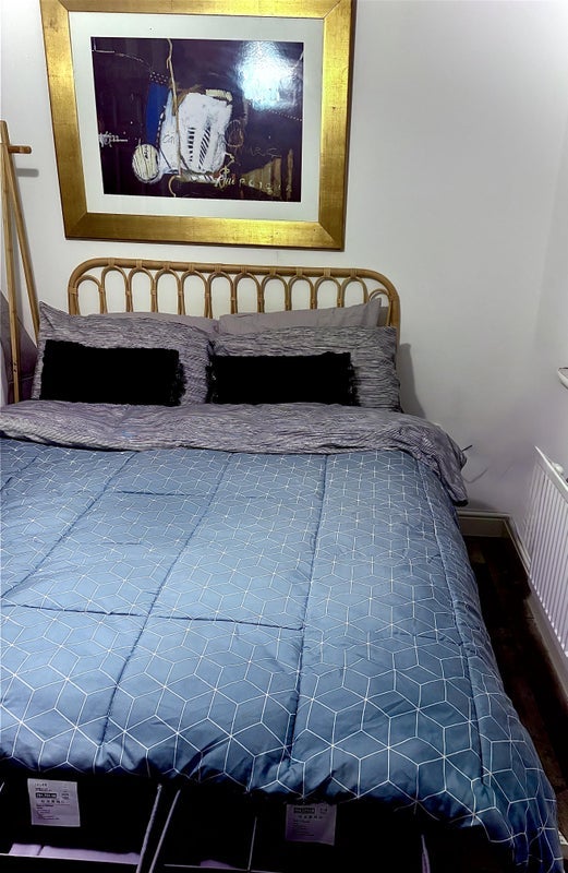Room Brook Road in Bristol
