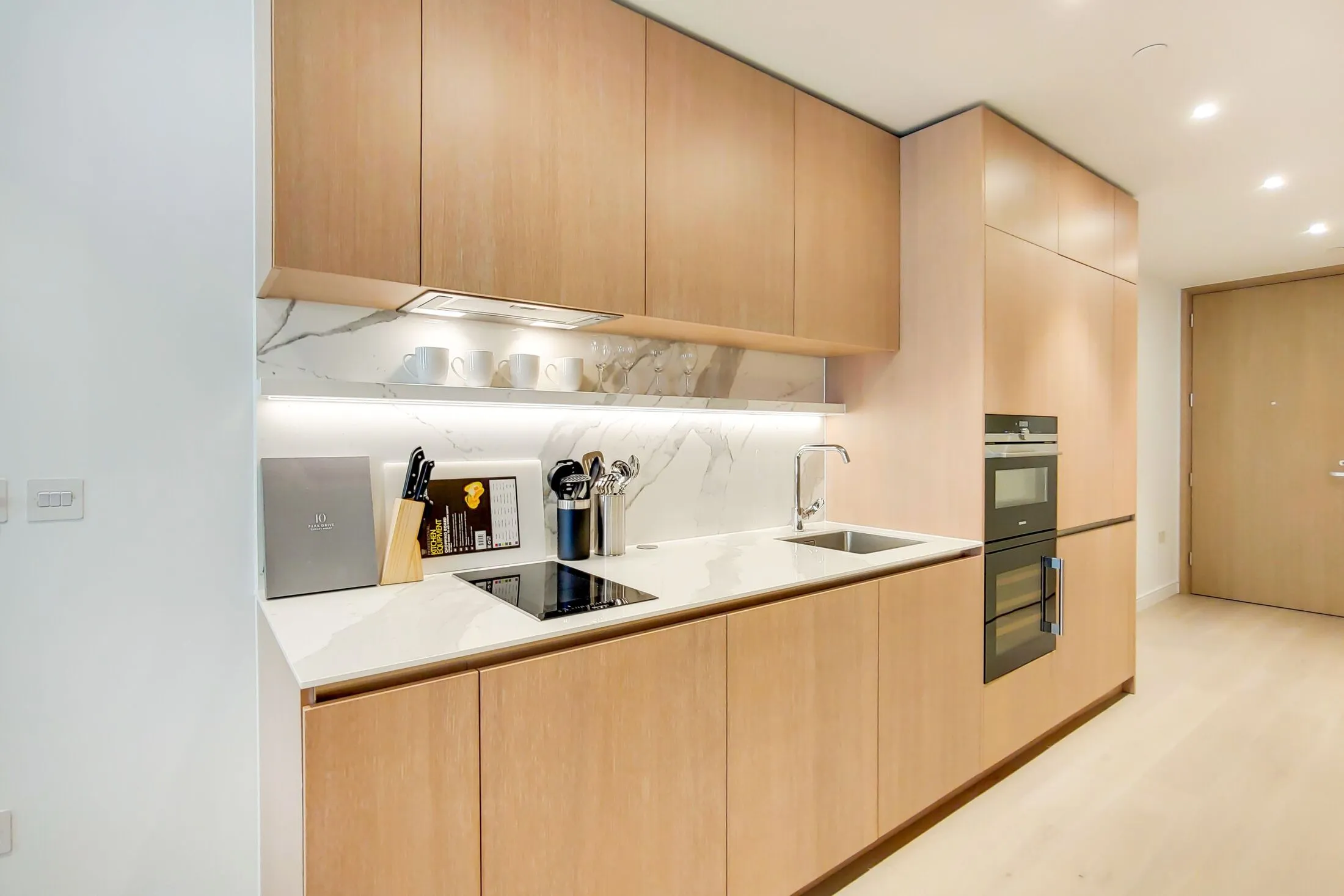 Flat Park Drive in Greater London