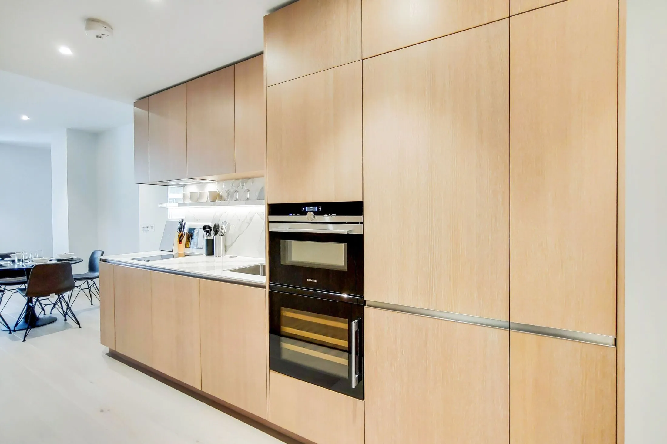 Flat Park Drive in Greater London