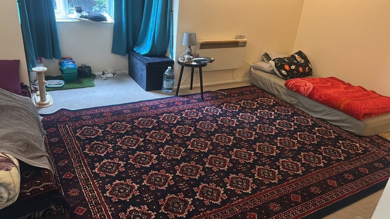 Room Harvey Road in Slough