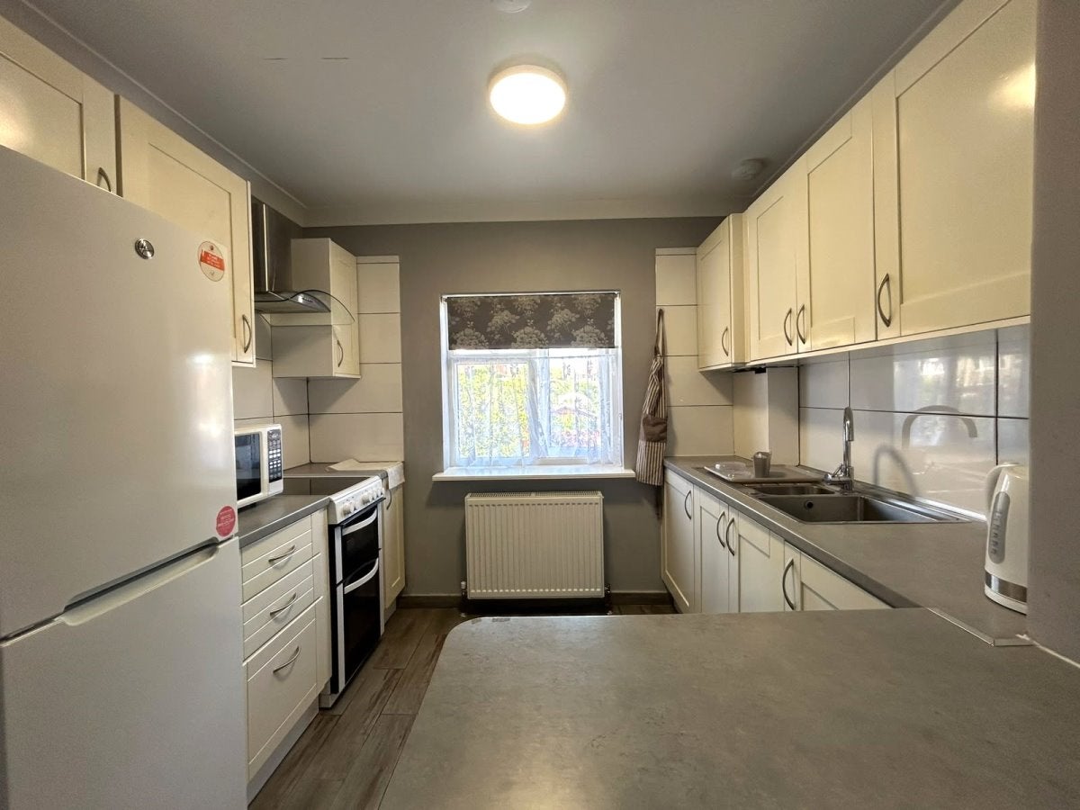 Flat Currey Road in London