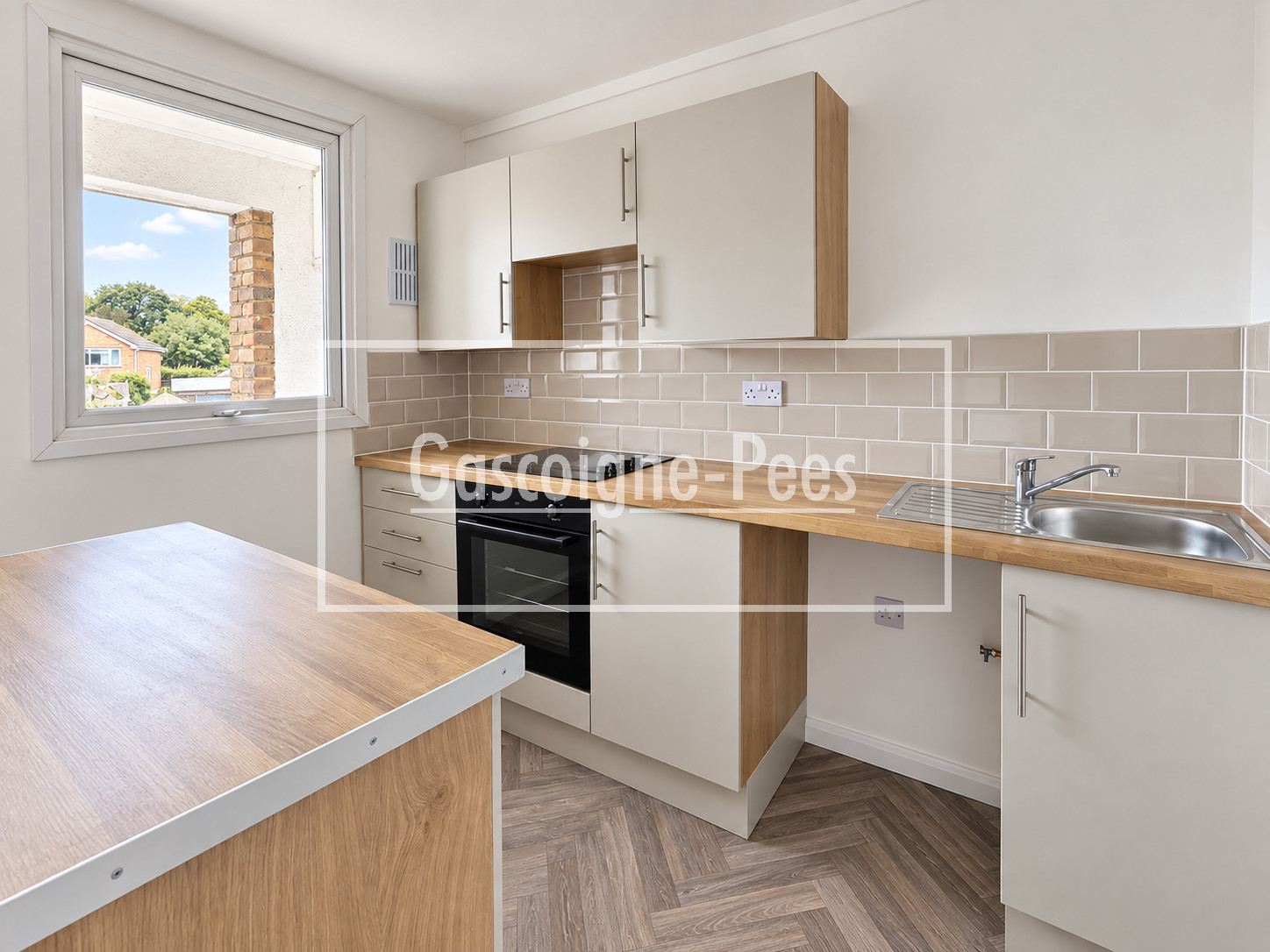 Flat Boxgrove Road in Guildford